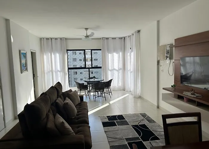 Apto Pitangueiras Enorme 150M2, 200M Da Praia, Vista, 2 Vagas Carro, Servico Praia, 3 Quartos Com Ar Condicionado E 3 Banheiros Guarujá